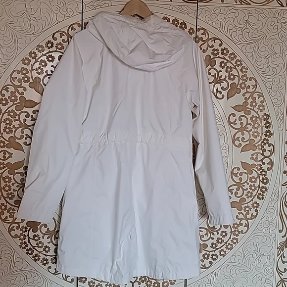 The North Face jaket - Picture 2 of 6